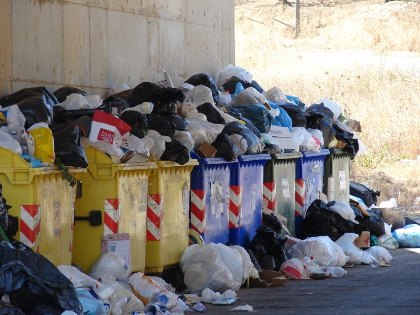 “Buongiorno Notizia” Le Notizie Odierne , A Milazzo ferma la raccolta dei rifiuti.