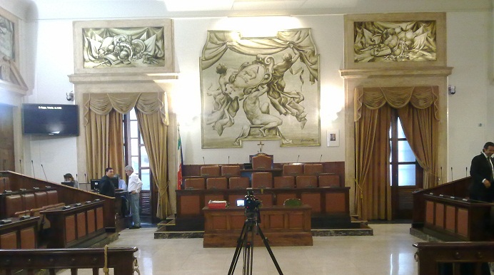 “Buongiorno Notizia” ventitré consiglieri comunali convocano il Sindaco Enzo Bianco