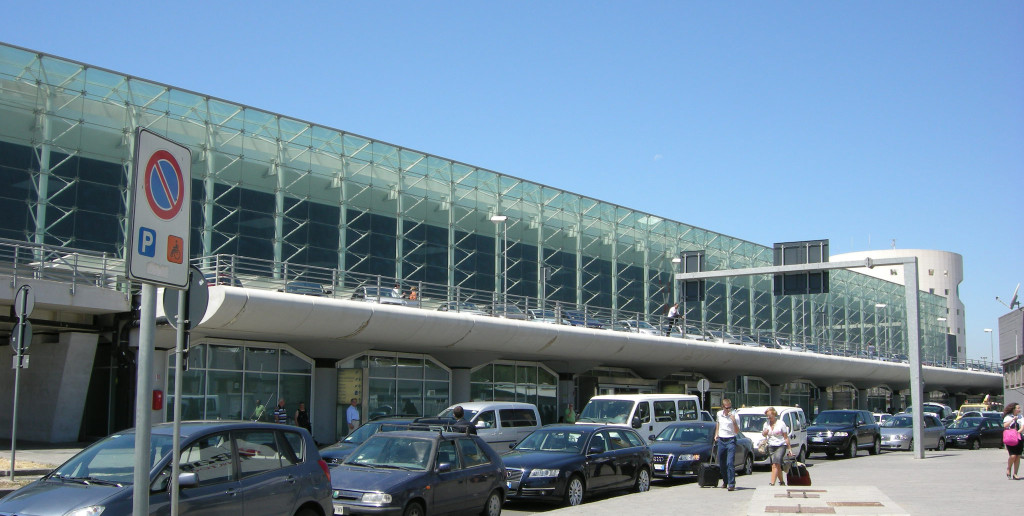 “Buongiorno Notizia” , bomba all’aeroporto di Catania.