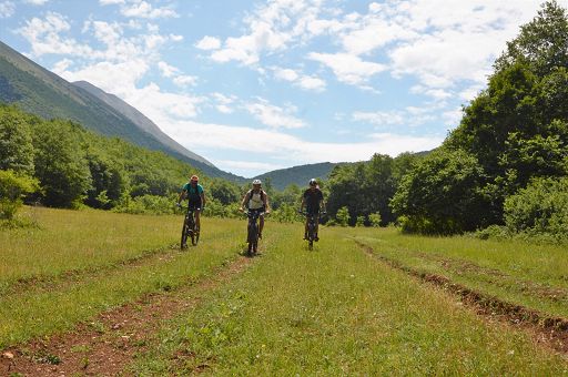 Il Cammino dei briganti tra Lazio e Abruzzo percorribile in bici