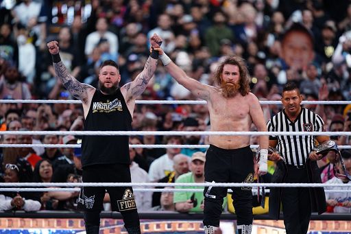 Wrestlemania 39, show in California: Roman Reigns ancora campione
