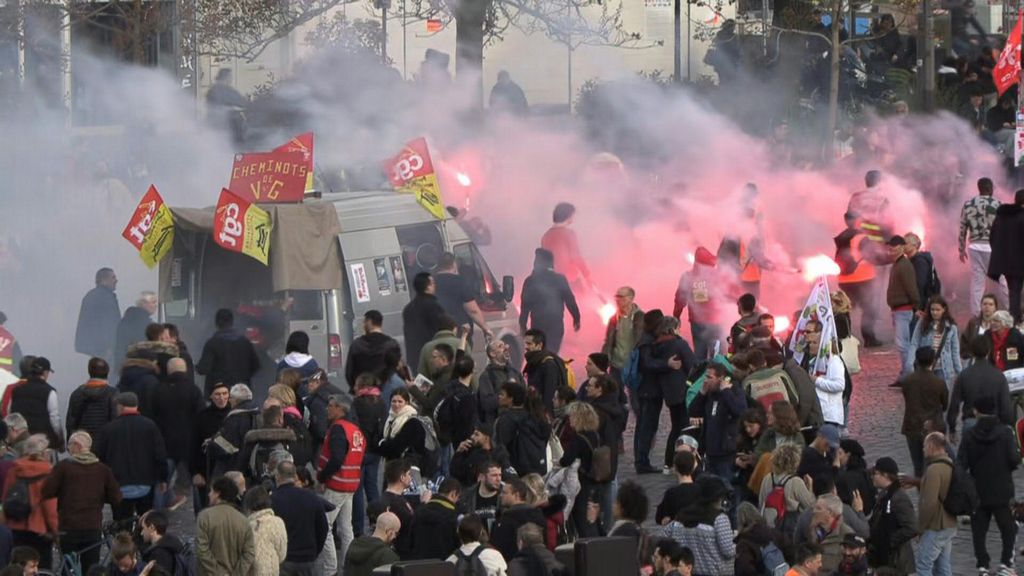 Ancora proteste in tutta la Francia contro la riforma delle pensioni