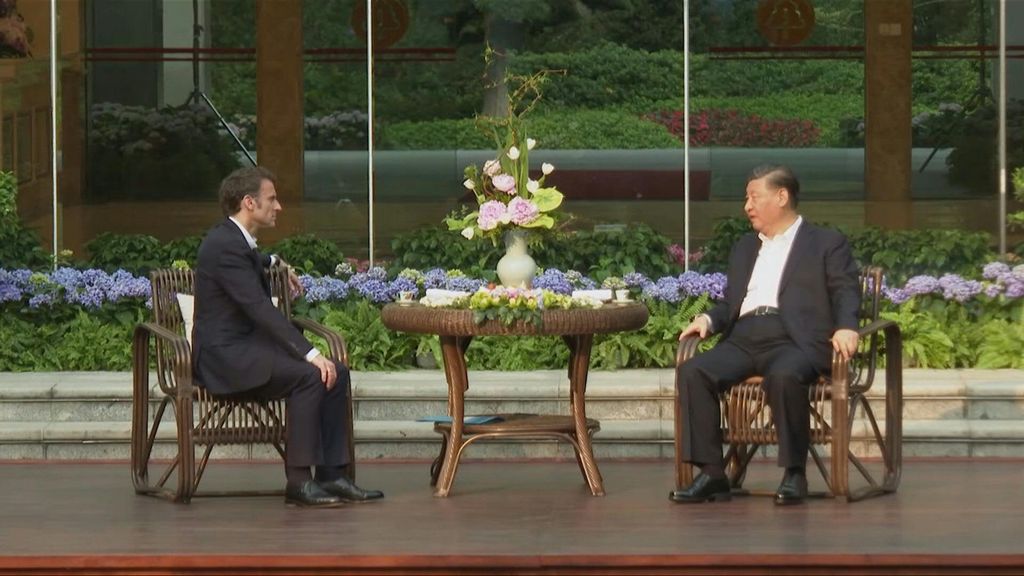 Ue-Cina, Macron dopo la visita a Xi Jinping: l’Europa non può seguire gli Usa