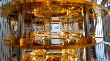 Germania valuta aumento sussidi a Intel su maxi impianto tedesco