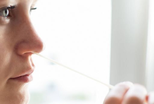 L’indice di trasmissibilità è in lieve calo, stabile l’incidenza dei contagi di Covid-19