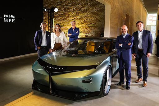 Lancia concept PU+RA Hpe, il futuro elettrico del brand