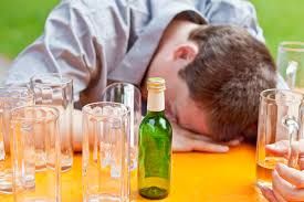 Alcohol prevention day, Iss: quasi 8 mln consumatori a rischio in Italia