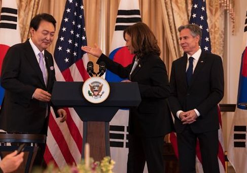 Non solo canzoni per Yoon negli Usa: porta a casa accordo nucleare
