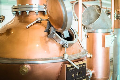 Peter in Florence lancia i Seasonal Gin: primo è zafferano-camomilla