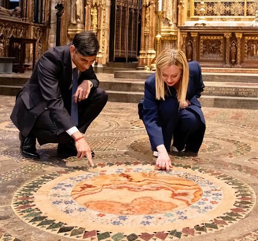 Meloni: auguri a Carlo III, a Camilla e al popolo britannico