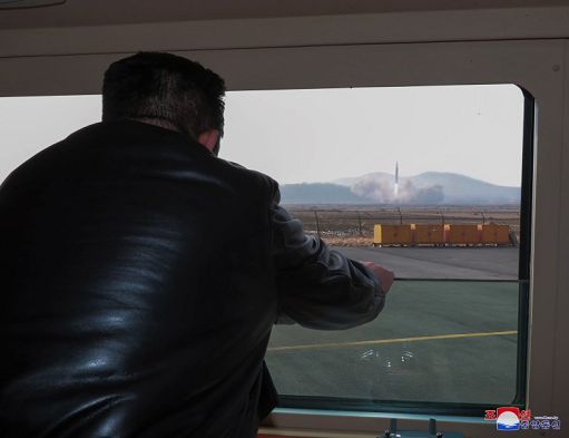 Giappone: attività nucleari Nordcorea minaccia grave e imminente