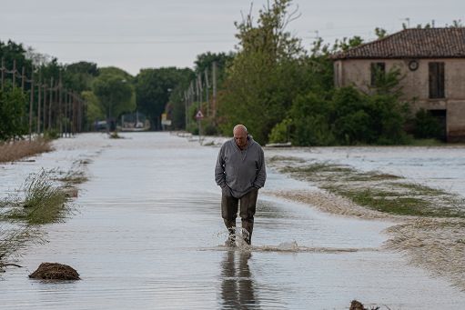 Ciclone esplosivo sull’Italia, il maltempo continuerà per giorni