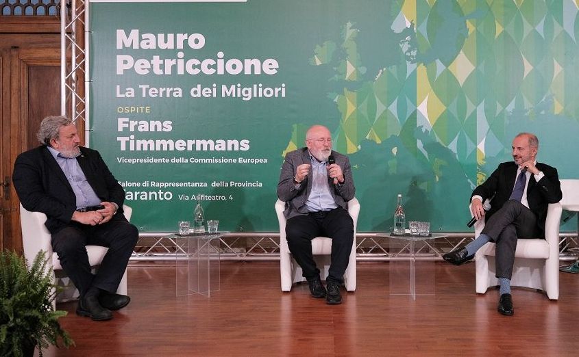 Ue, Timmermans: insegnamento Mauro Petriccione ‘non lasciare indietro nessuno’