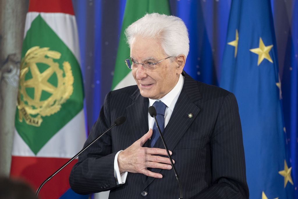 Mattarella:toghe non rispondono al popolo ma a giustizia a legge