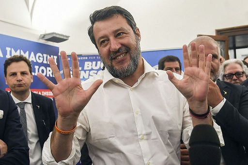 Comunali, Salvini: Lega cresce in tutta Italia, ora testa a ballottaggi