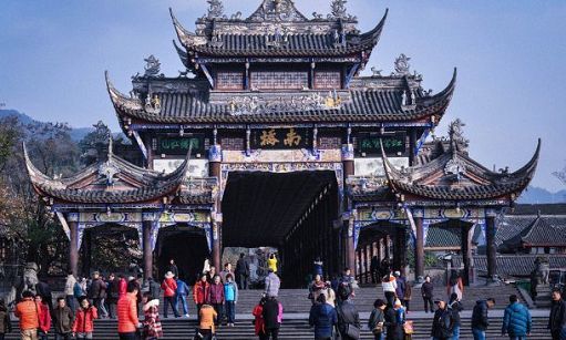 Turismo, riapertura della Cina guida crescita del settore travel
