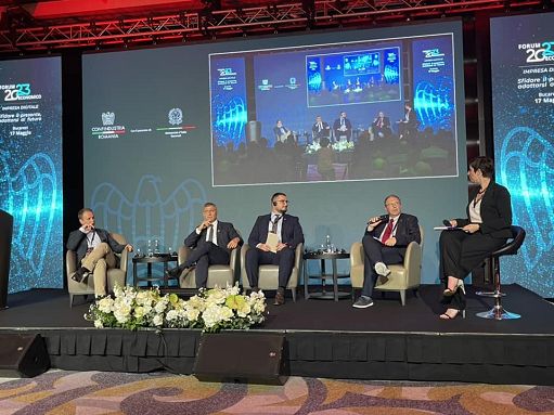 Forum Economico a Bucarest: rischi e opportunità di AI e innovazione