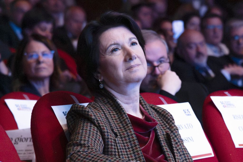 Tensione al Salone libro, ministra Roccella contestata