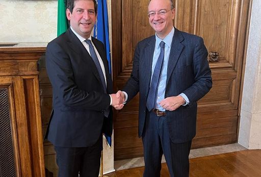 Abruzzo: nuovo dimensionamento scuola, Quaresimale chiama Valditara