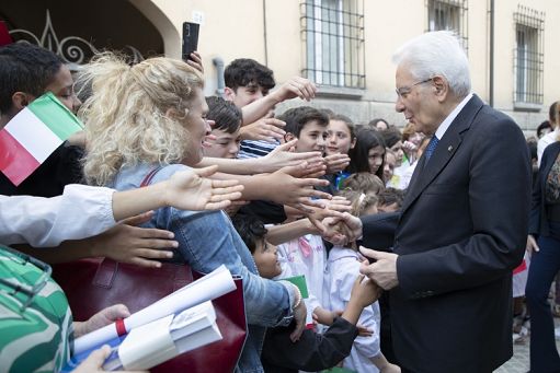 Mattarella nelle zone alluvionate: l’Italia vi è vicino, ce la farete