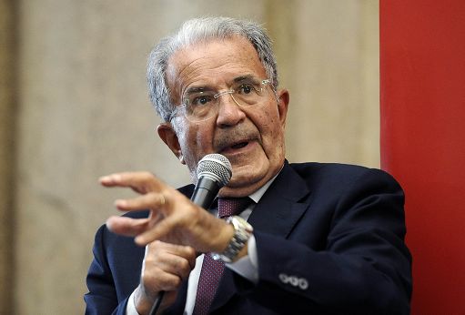 Prodi: il governo ora punta a prendersi tutto, questo è autoritarismo