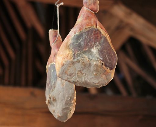 Filiera salumi chiede Iva 4%, internazionalizzazione e stop Psa
