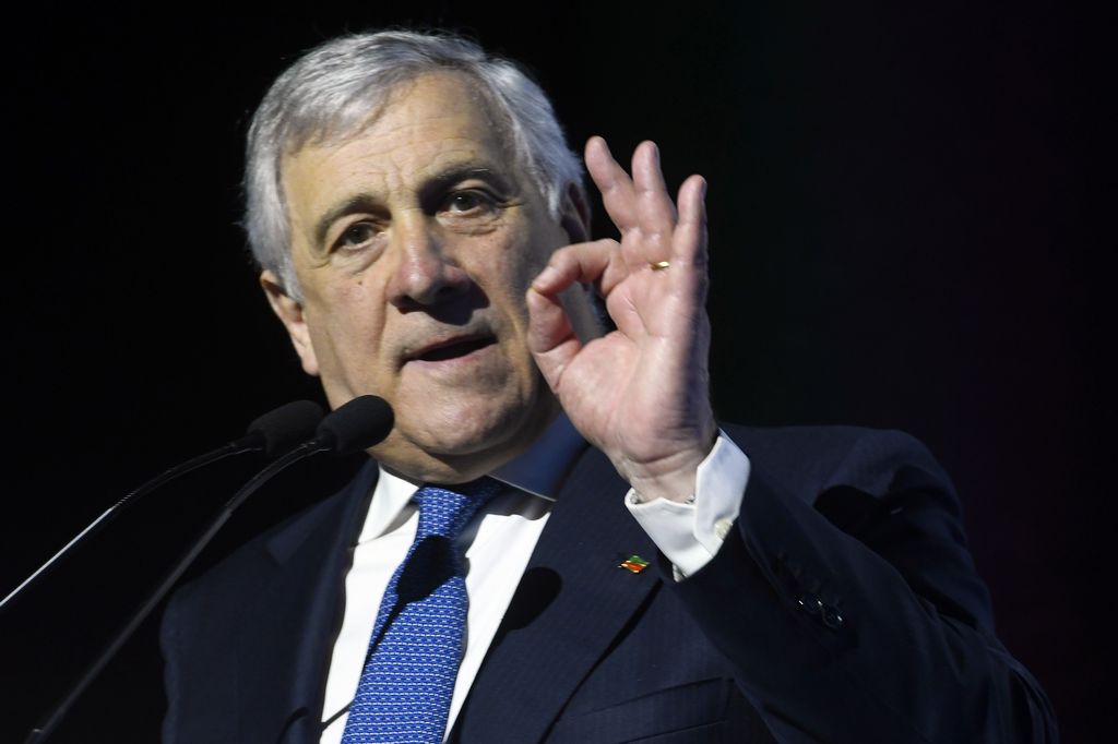 Tajani: governo riconosce importanza 6 mln di italiani nel mondo