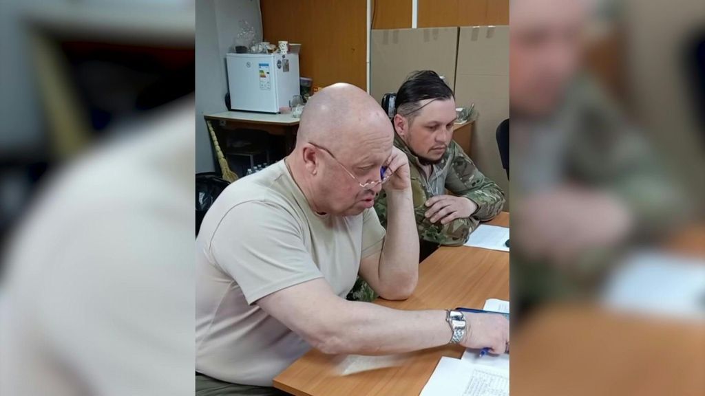 Russia, Wagner alle porte di Mosca, barricate a ingressi capitale