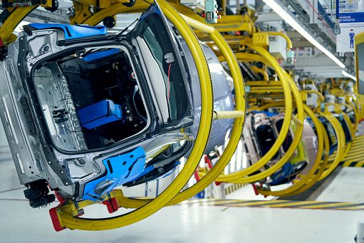 Auto, AlixPartners: mercato globale 2023 +5%, livelli pre-covid in 2025