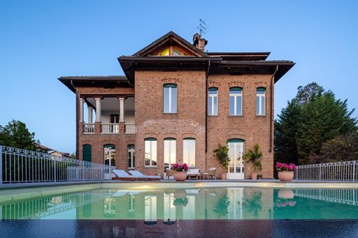 All’asta due splendide ville italiane vicino a Milano