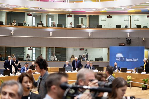 Il vertice Ue e il nodo immigrazione, perché Polonia e Ungheria non possono fermare l’accordo