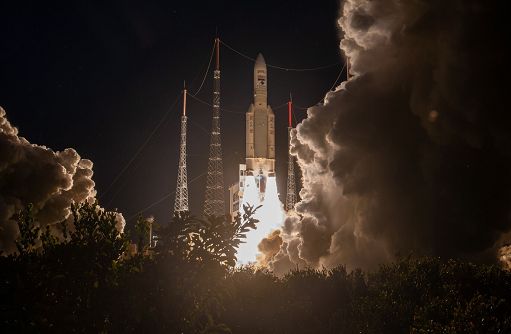 Ariane 5 decollato con successo: è la sua ultima storica missione