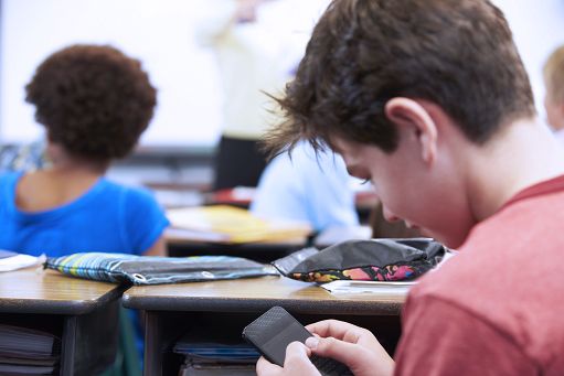Istat: in Italia un giovane su cinque tra i 15 e i 19 anni non studia e non lavora, è un Neet