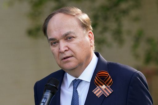 Russia: la consegna delle bombe a grappolo all’Ucraina è un “gesto di disperazione” degli Usa