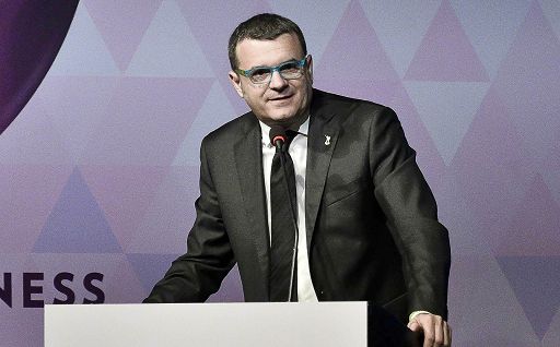 Enoturismo, Centinaio contro Lucaselli: insensato fare nuova legge