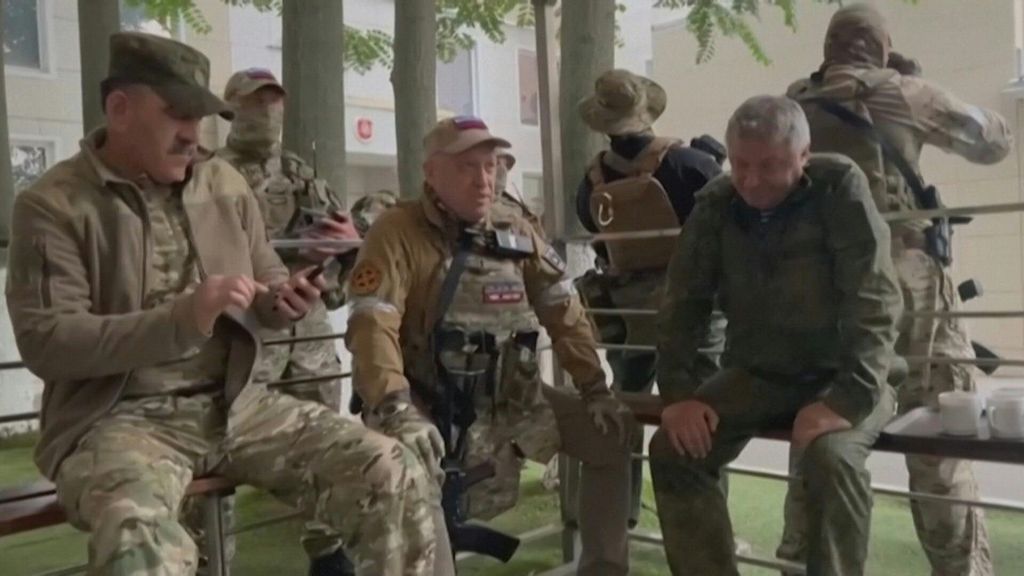 Il Cremlino: Putin ha incontrato Prigozhin e i comandanti della Wagner (che restano “fedeli sostenitori”)