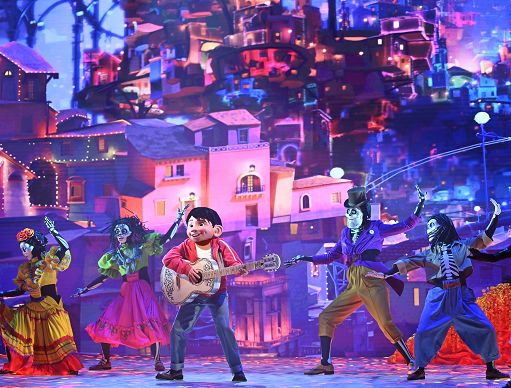 ‘Together: un’Avventura Musicale Pixar’, nuovo show a Disneyland Paris