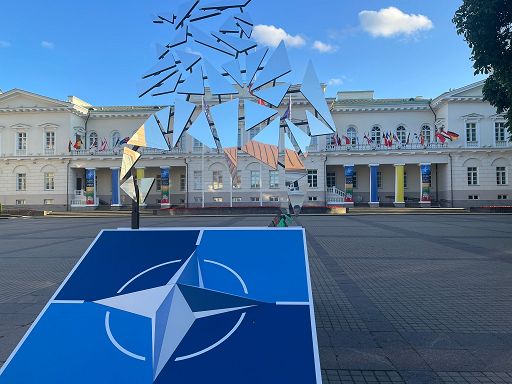 Stoltenberg: l’Ucraina è “molto più vicina” alla Nato