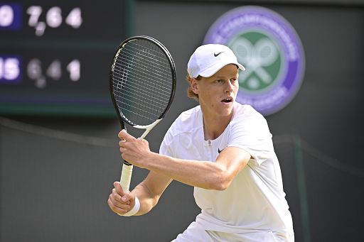 Tennis, a Wimbledon Sinner batte Safiullin e centra la semifinale