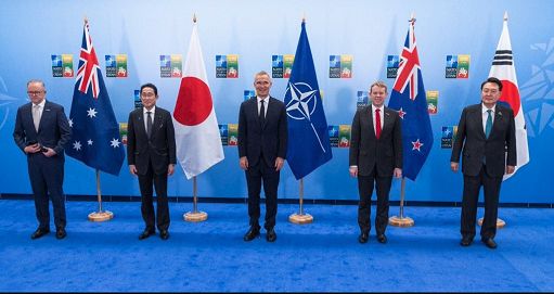 Nato e Giappone ridefiniscono la loro cooperazione