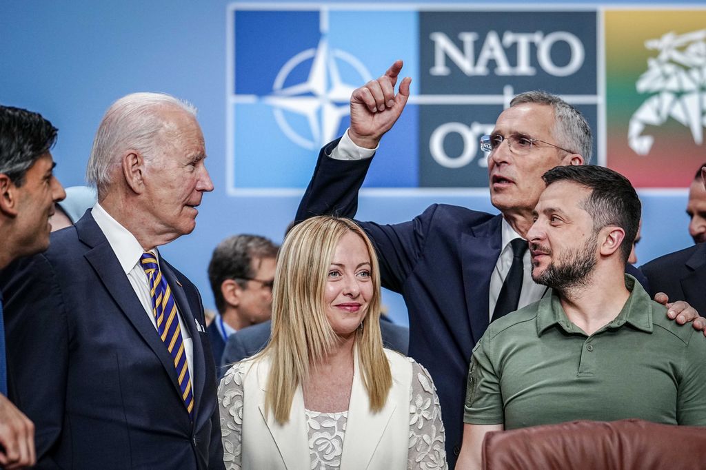 Nato, Biden: grazie a G7 e Zelensky per costruzione sicurezza Kiev