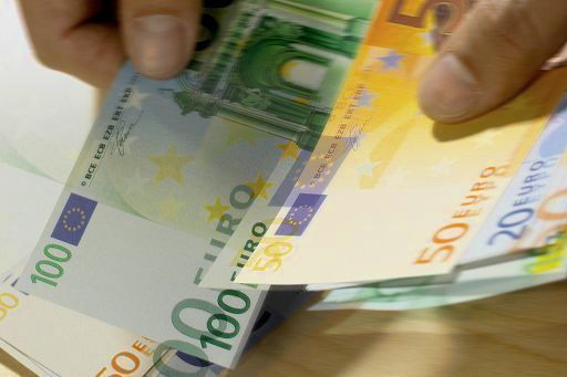 Bce, Visco: non siamo lontani da una fase di stabilizzazione del livello dei tassi di interessi