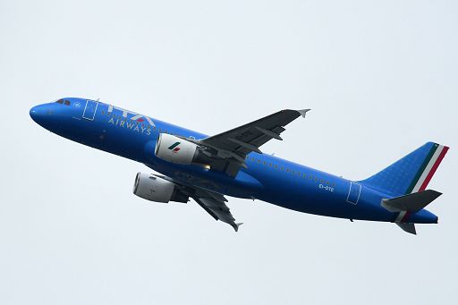 Trasporti, domani sciopero settore aereo: Ita cancella 133 voli