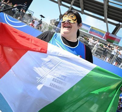 Ai mondiali di atletica paralimpica, Legnante oro nel peso
