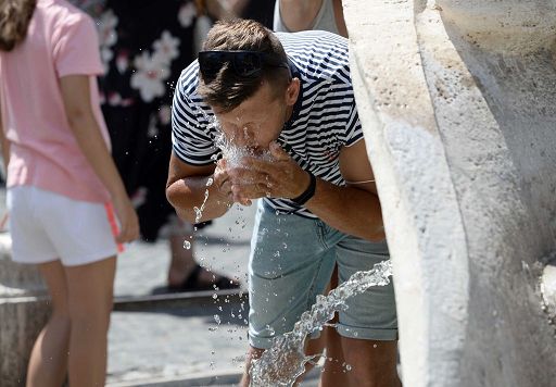 Le raccomandazioni del ministero della Salute alle regioni sul caldo