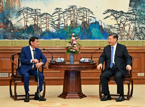 Xi a ex presidente Duterte: Manila non si avvicini troppo a Usa
