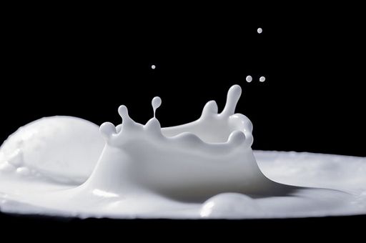Prezzi latte, Coldiretti denuncia Lactalis per pratiche sleali
