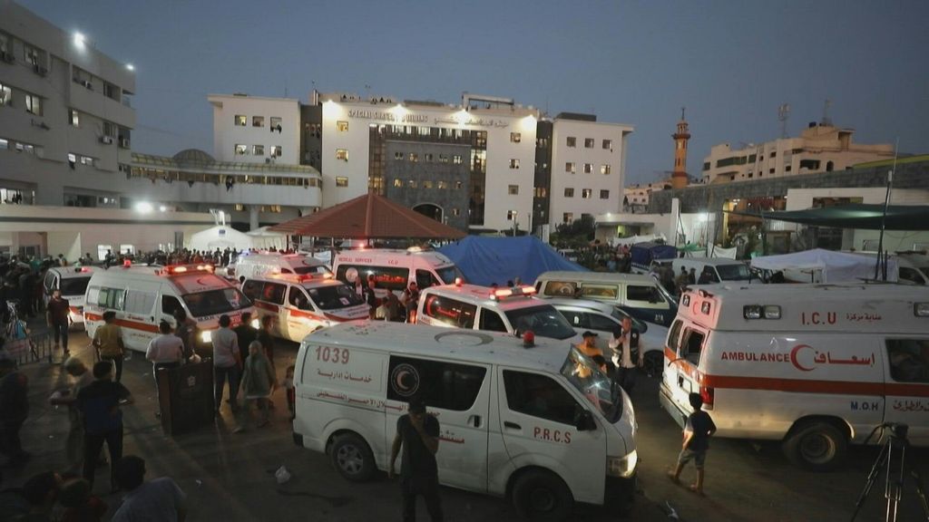 Dopo l’attacco all’ospedale di Gaza proteste in Medio Oriente e in Nord Africa, assalti ad ambasciate