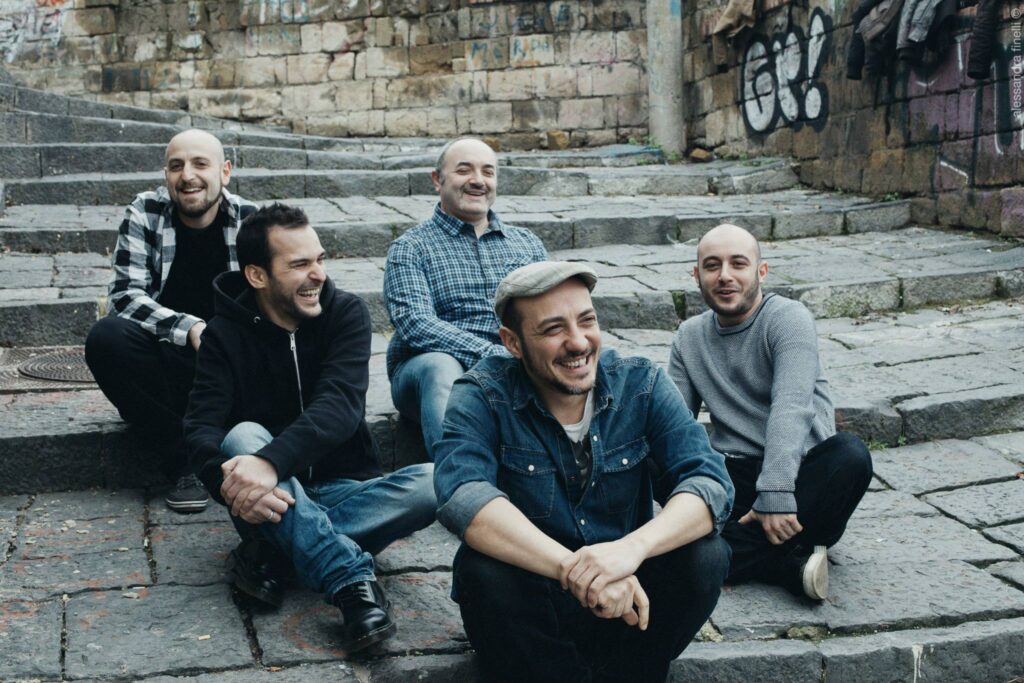 Foja e Novaffair in concerto al Centro Commerciale Campania