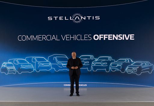Stellantis: 2 milioni di Lcv al 2027, obiettivo battere Ford